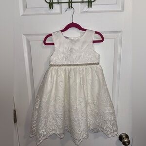 Elegant White Kids Dress Size 5